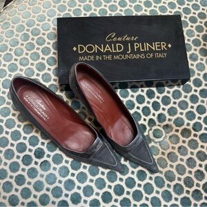 Vintage Donald J. Pliner Women's Charcoal Leather Suede Heels